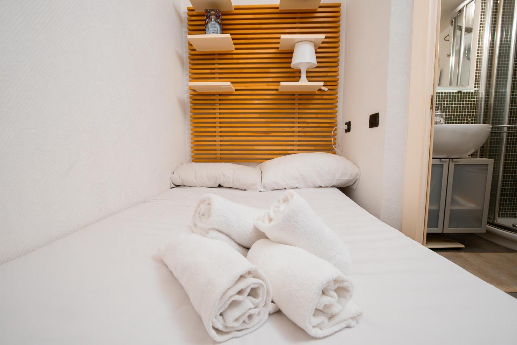 Sunrise Apartment Bari Exterior photo